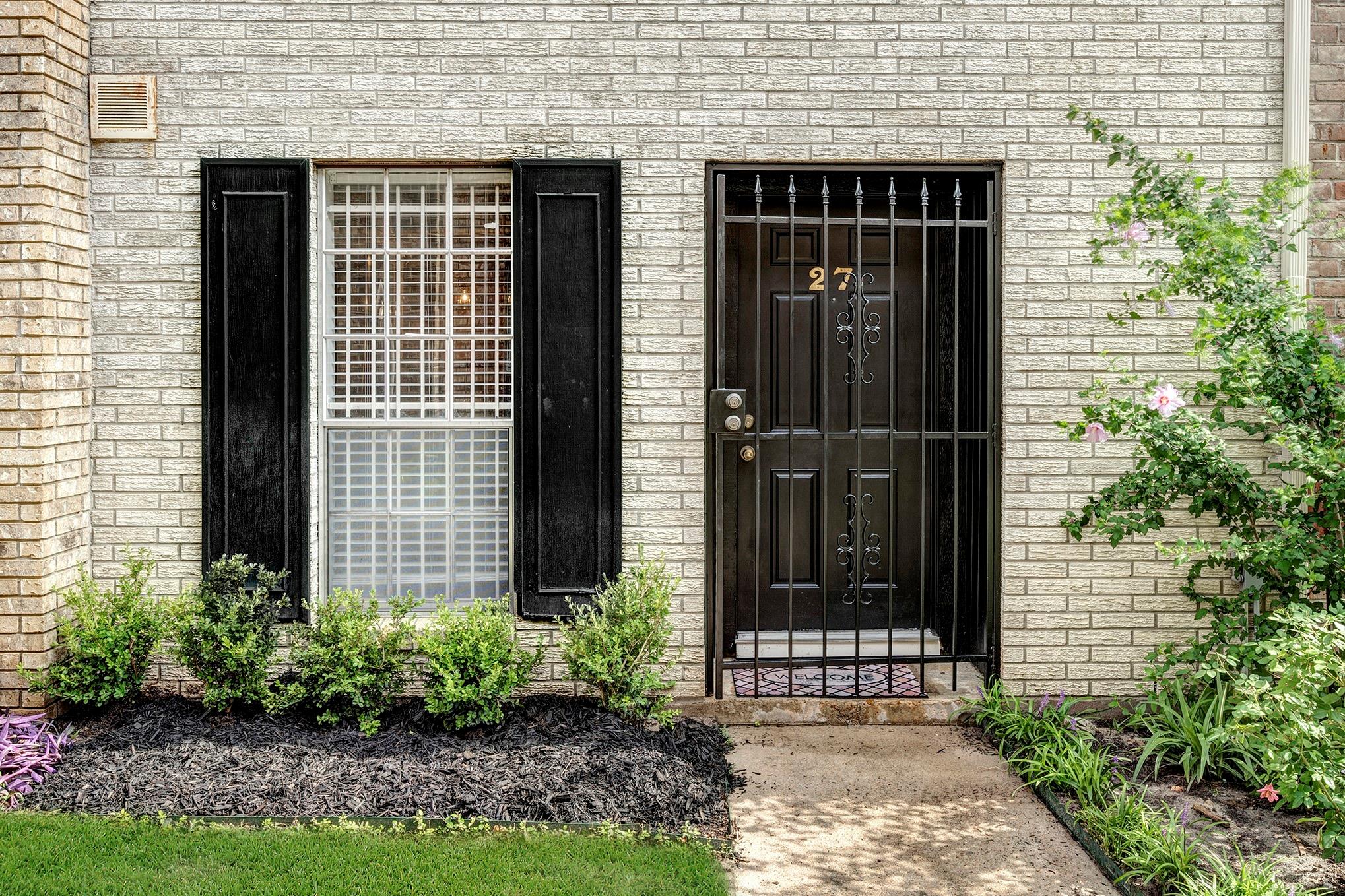 1715 Moritz Drive # 27