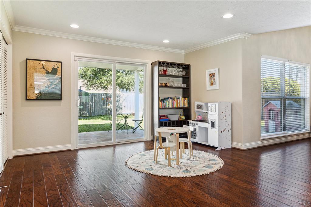 5318 Viking Drive