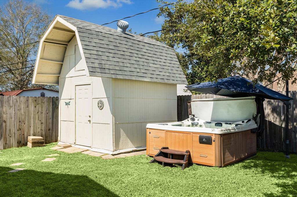 5318 Viking Drive