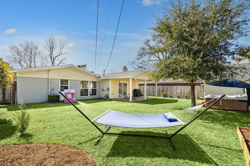 5318 Viking Drive
