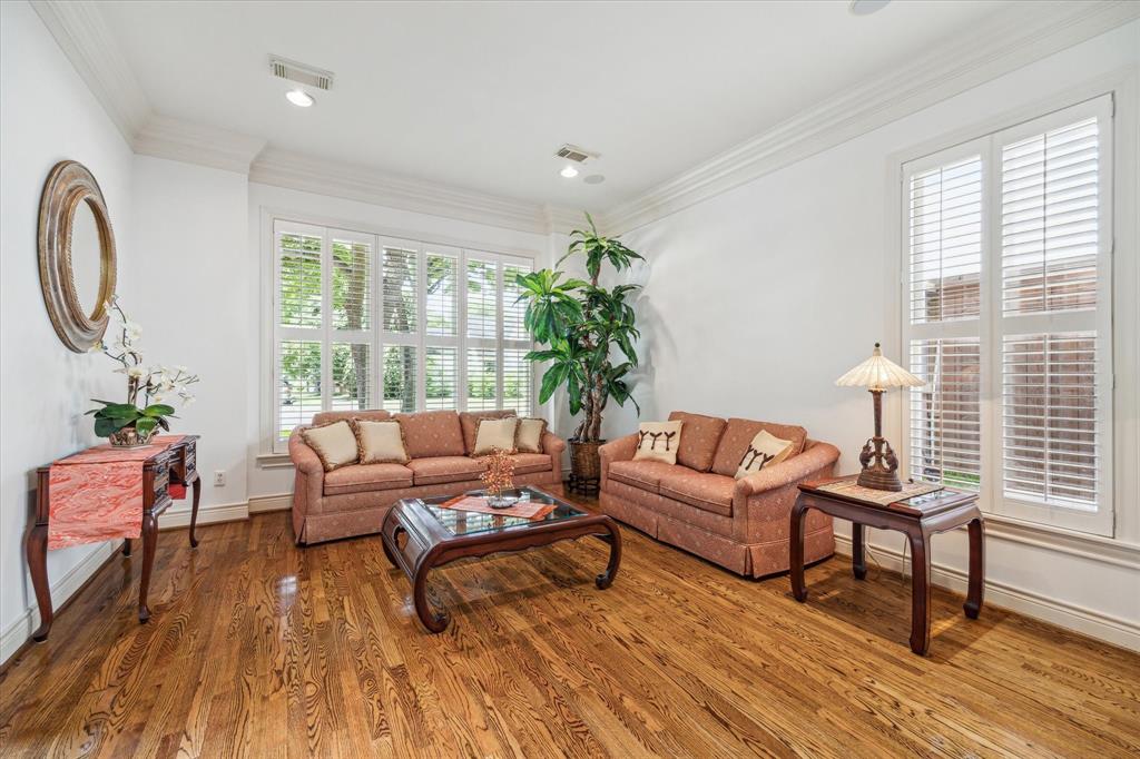 2724 Tangley Road