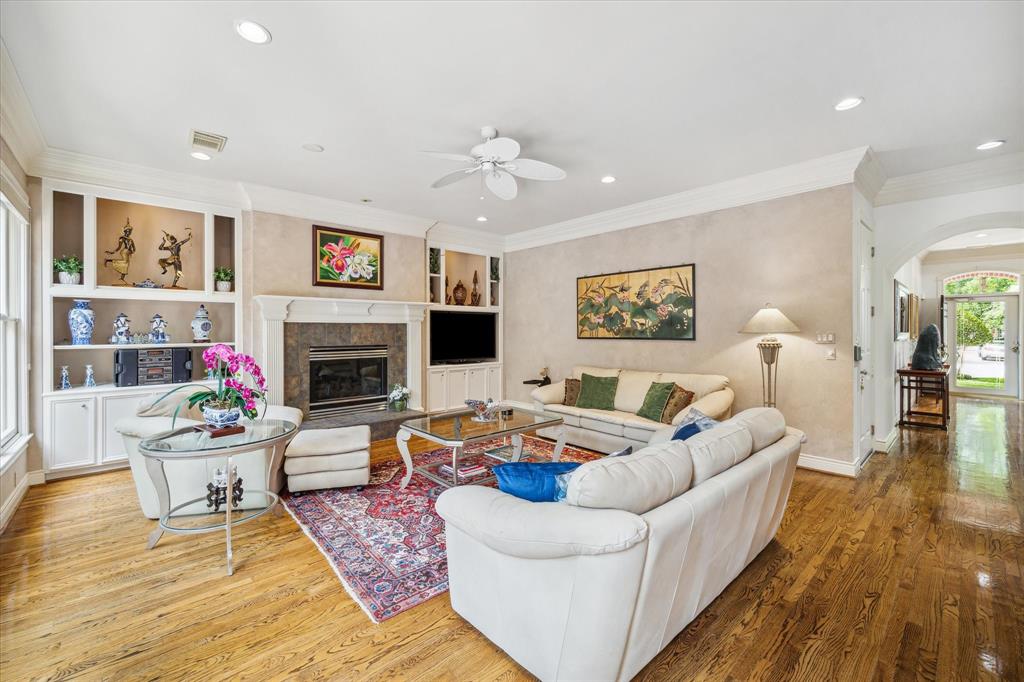 2724 Tangley Road