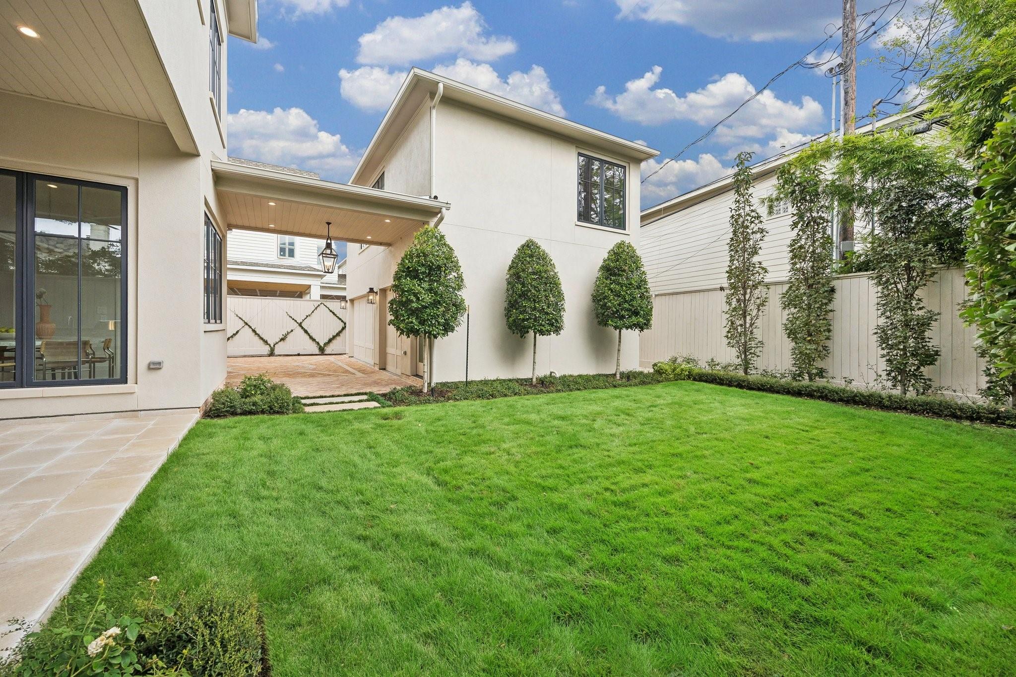 3717 Chevy Chase Drive