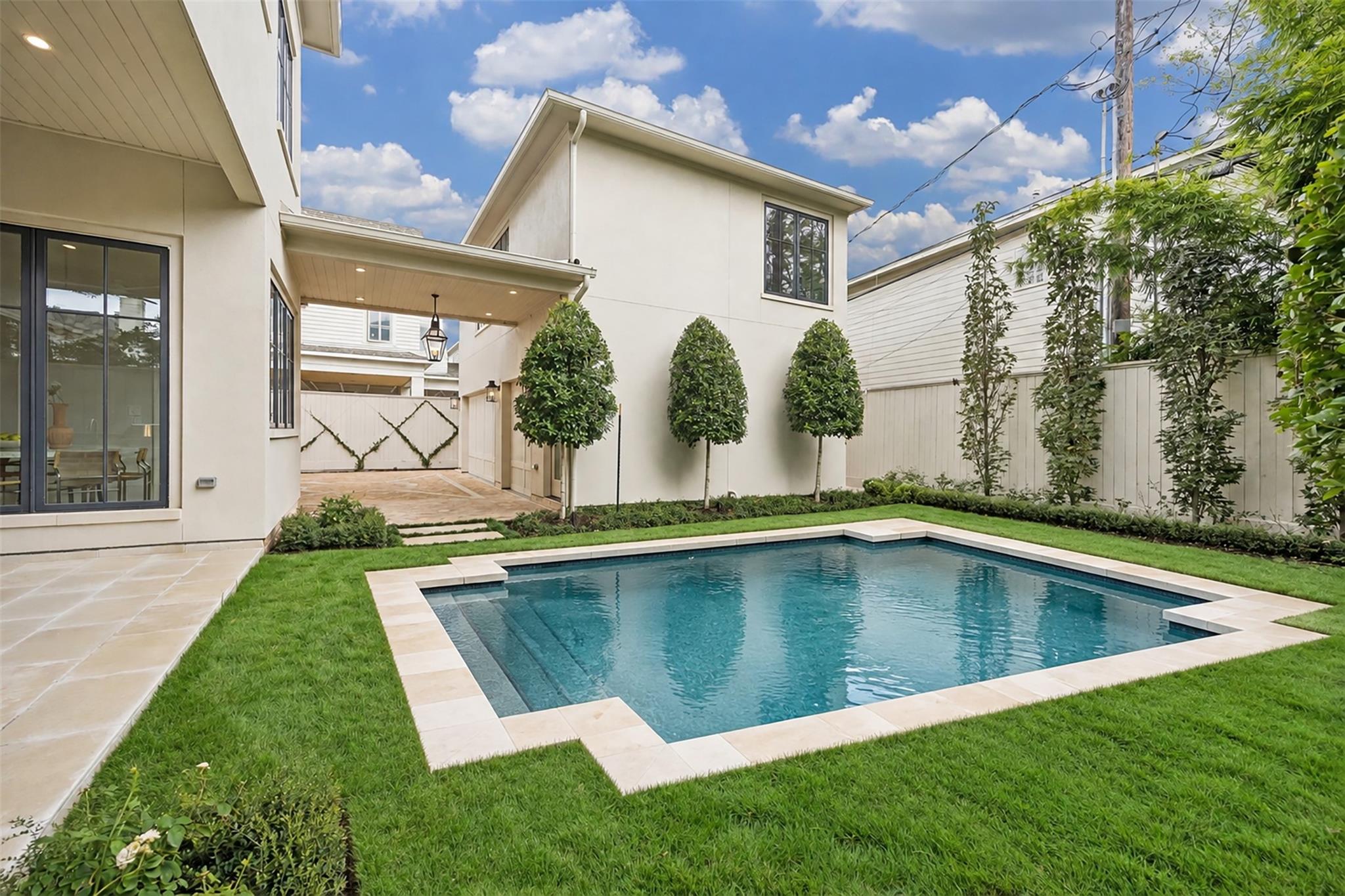 3717 Chevy Chase Drive