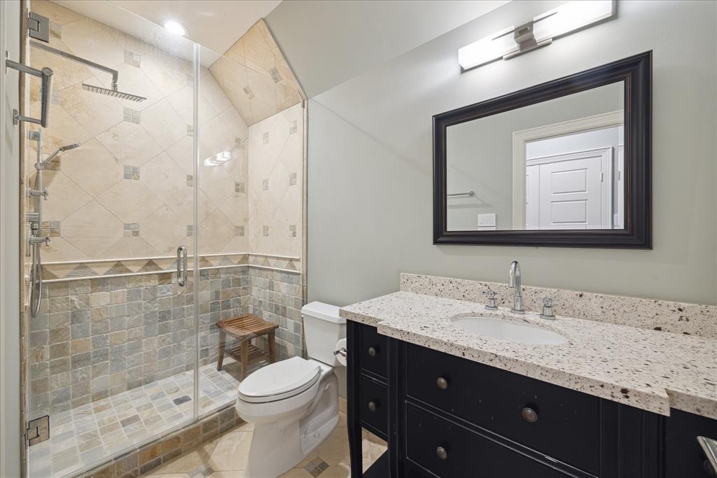 5703 Tangle Circle Lane