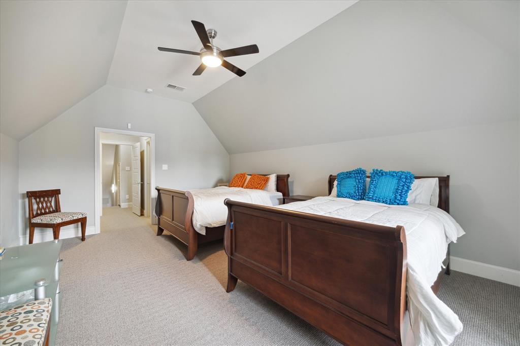 5703 Tangle Circle Lane