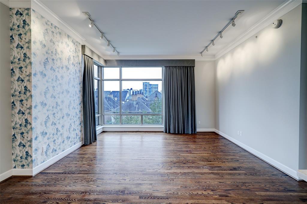 2211 Briarglen Drive # 505