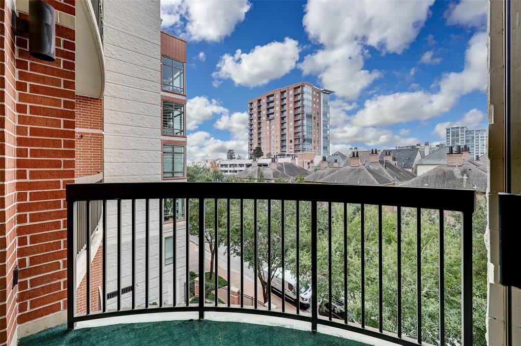 2211 Briarglen Drive # 505