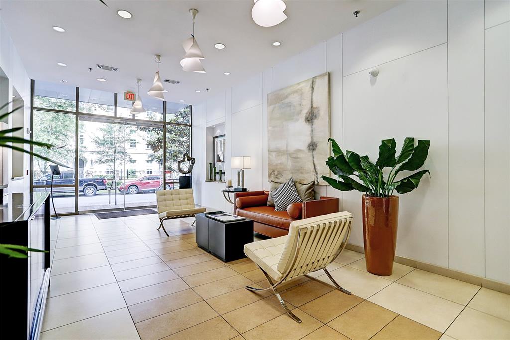2211 Briarglen Drive # 505