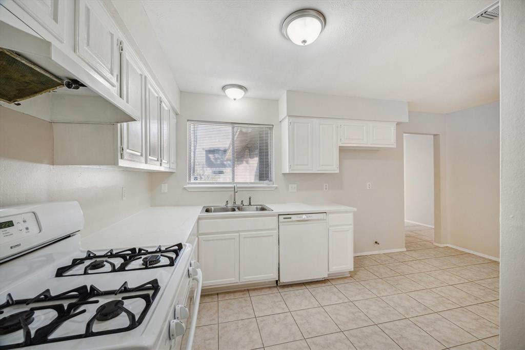 42 S Waxberry Road