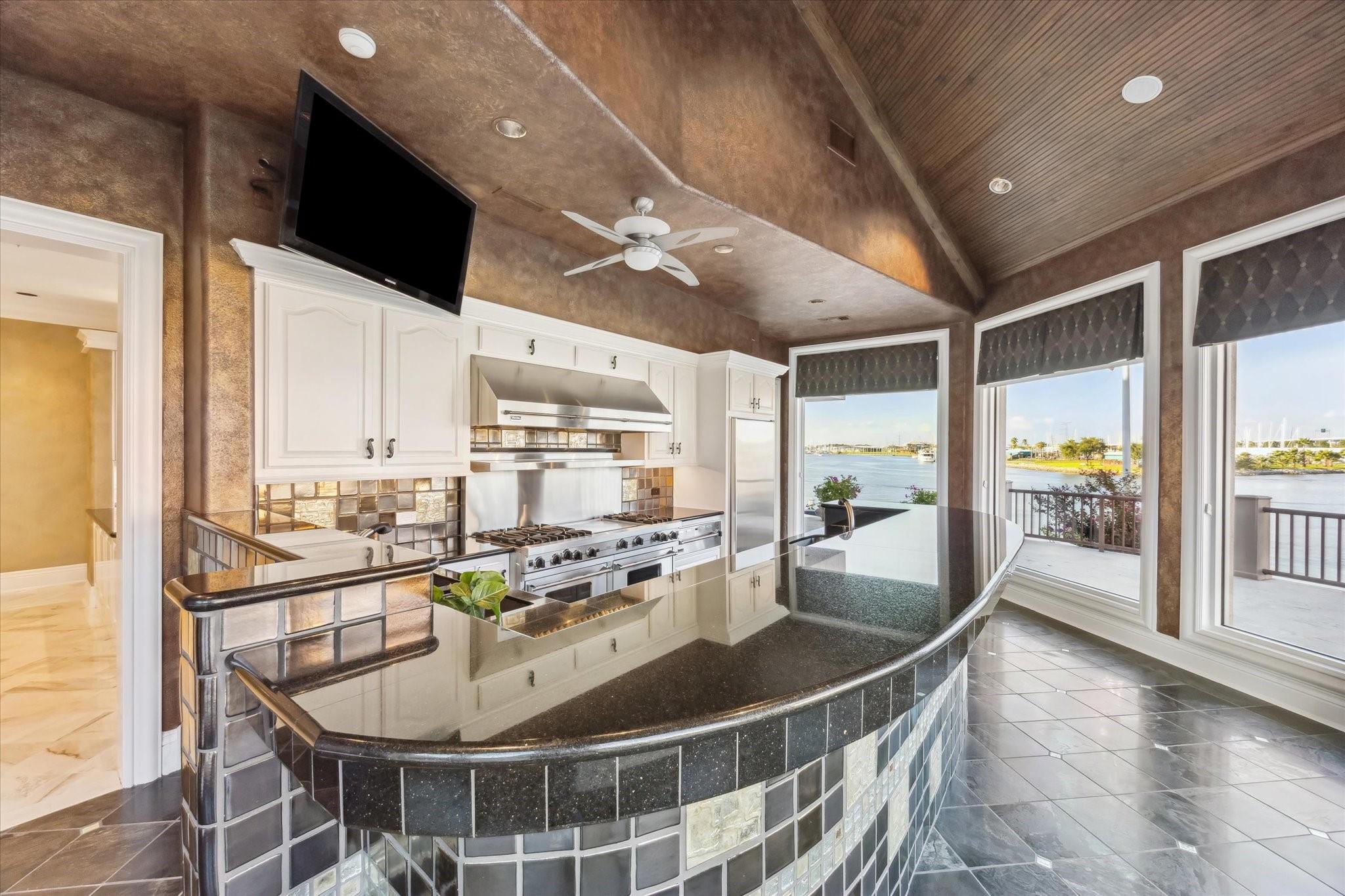 112 Bayou Lane