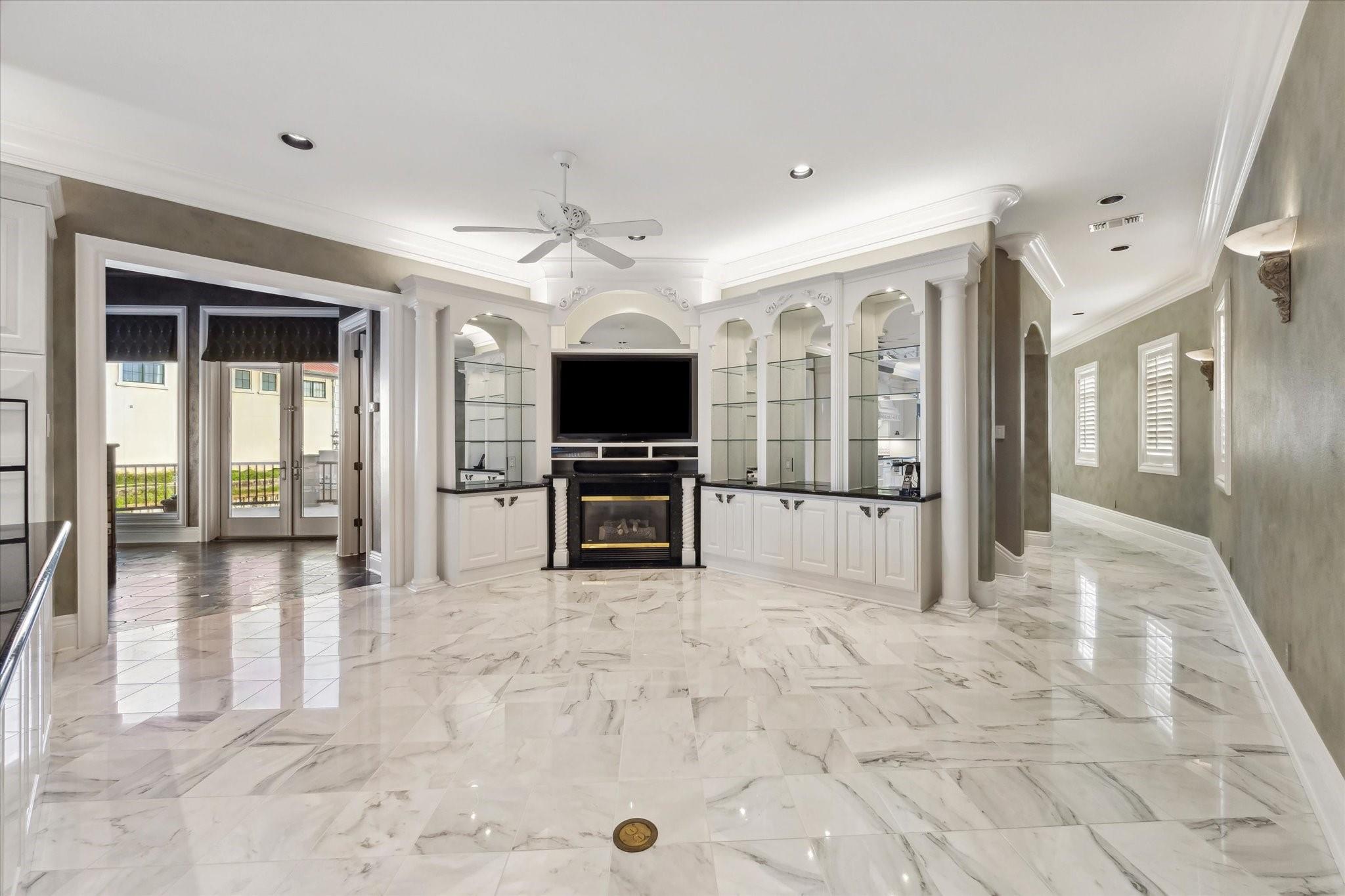 112 Bayou Lane