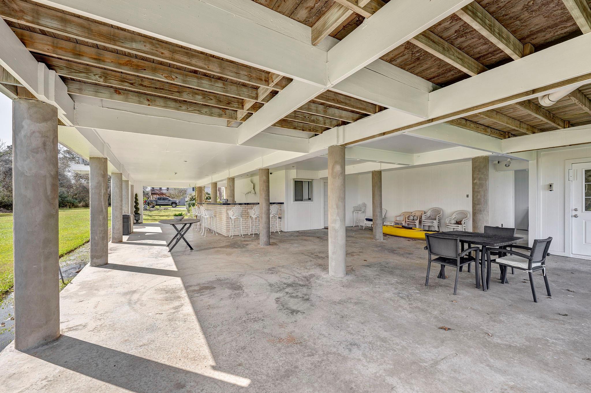 5113 Oleander Street