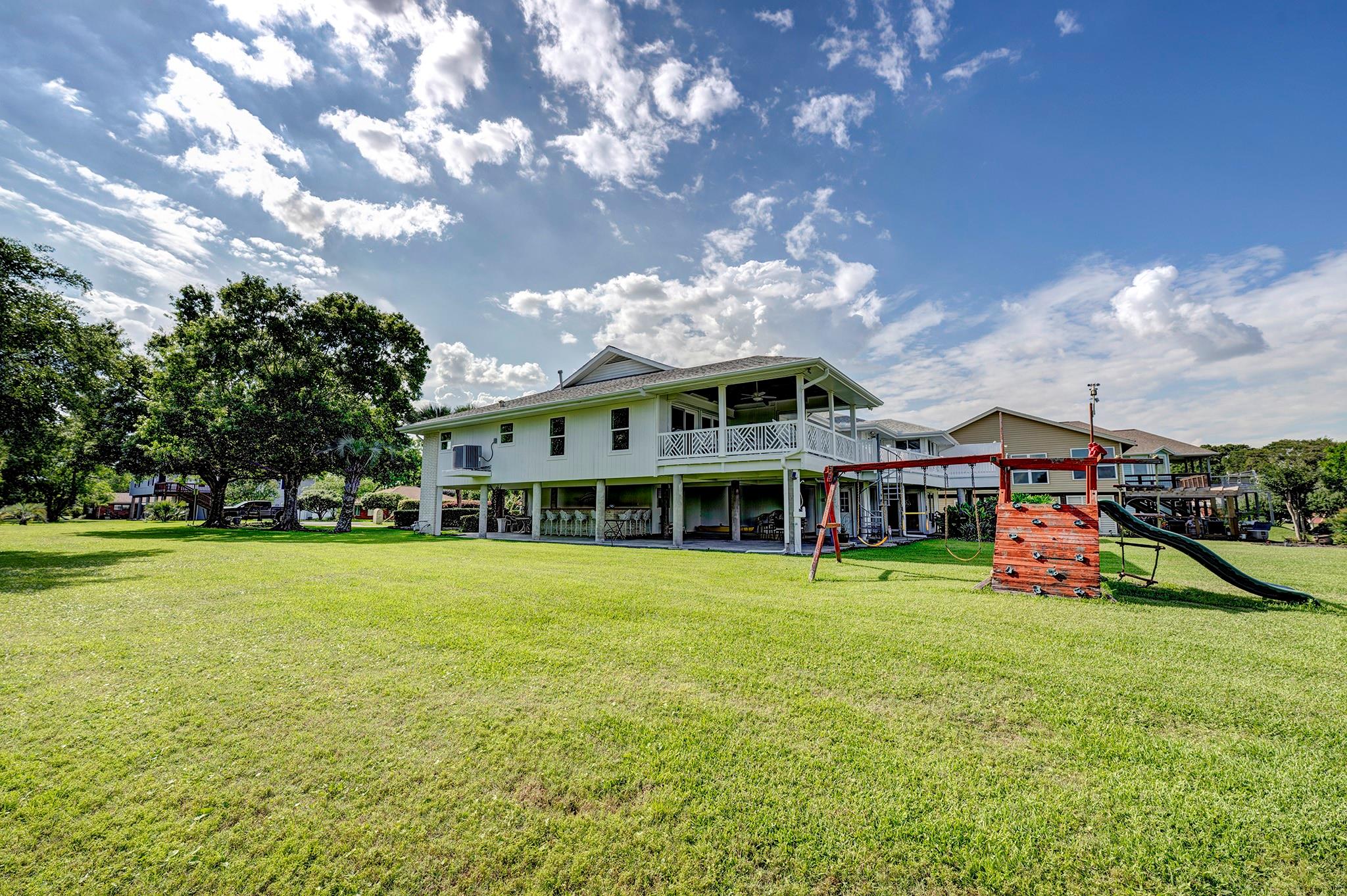 5113 Oleander Street