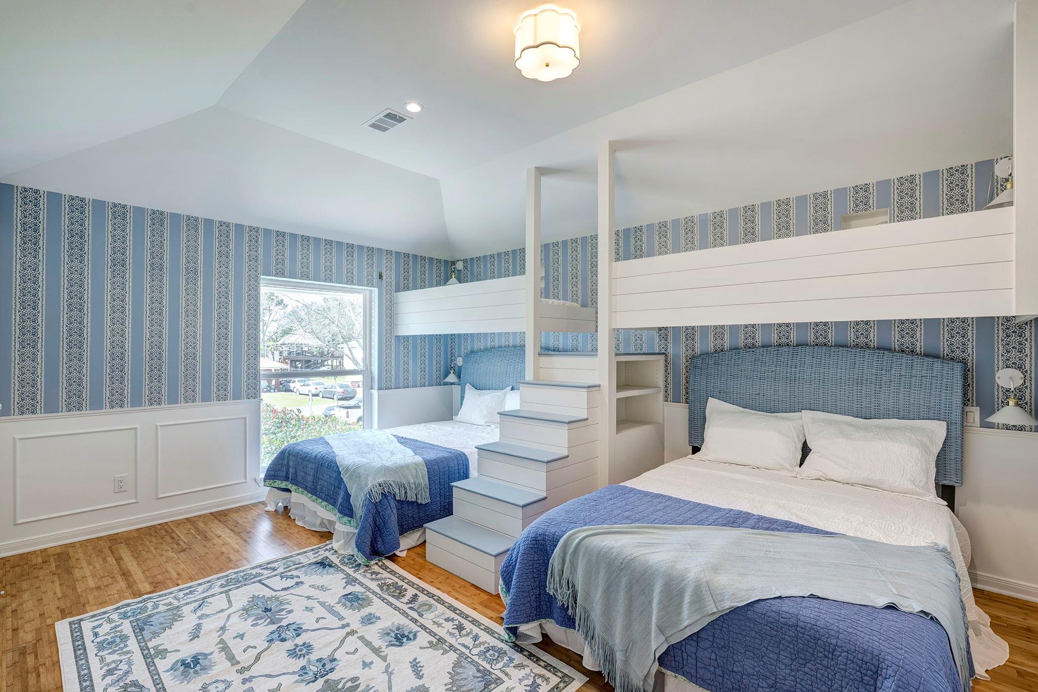 5113 Oleander Street