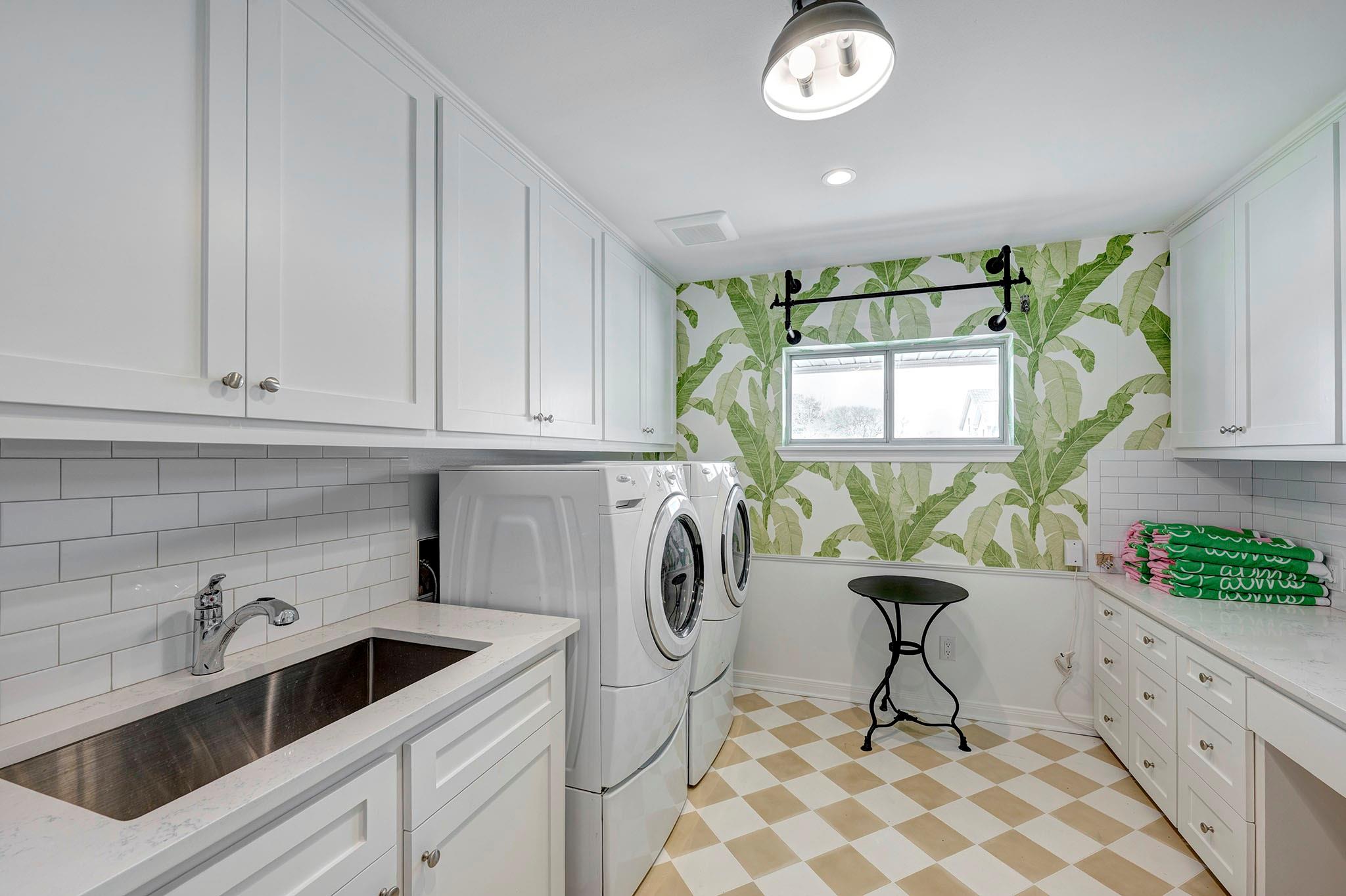 5113 Oleander Street