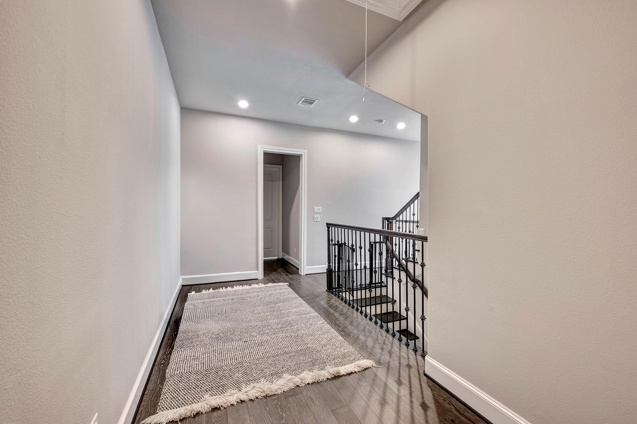 1223 W 15th 1/2 Street