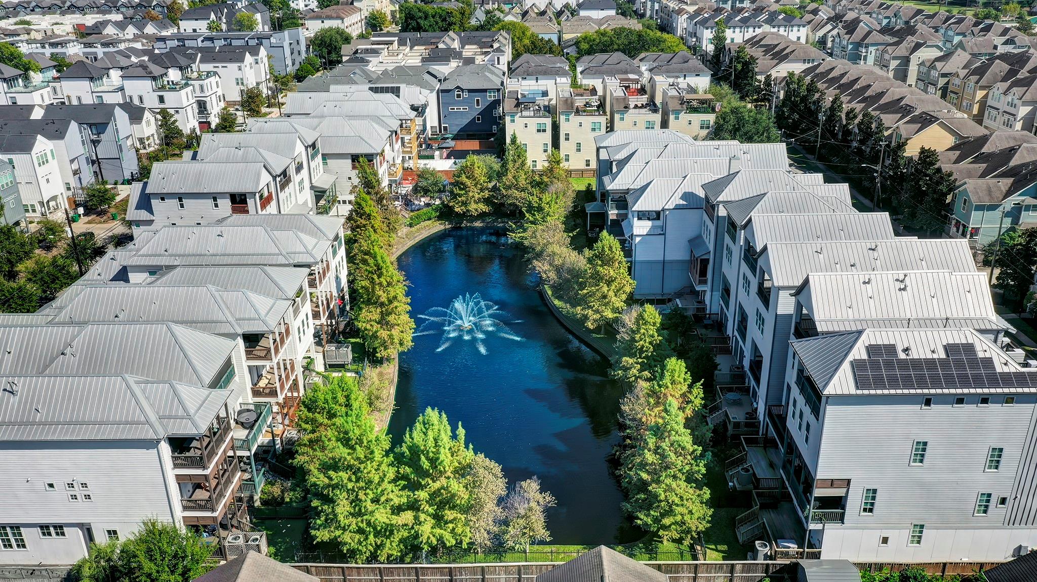 1223 W 15th 1/2 Street