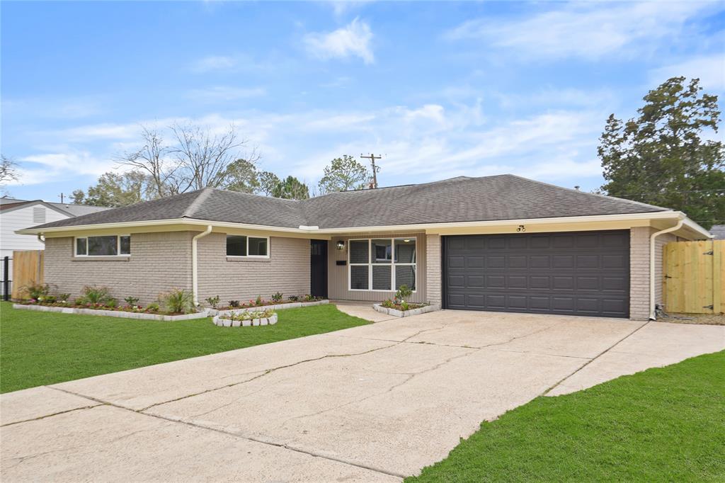 5527 Stillbrooke Drive