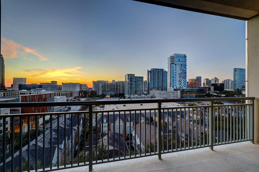 2207 Bancroft Street # 902