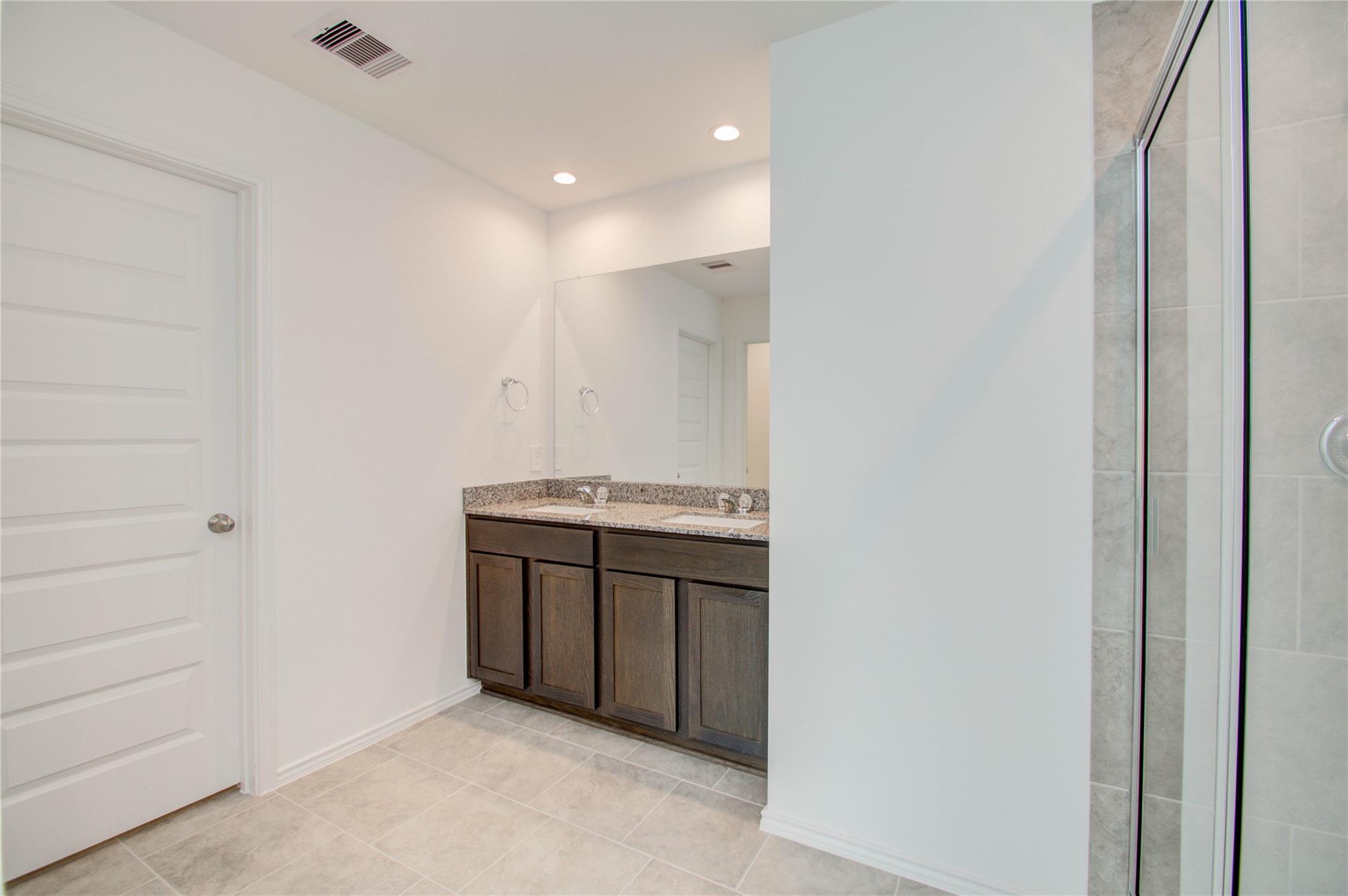 1022 Cattle Chute Ct