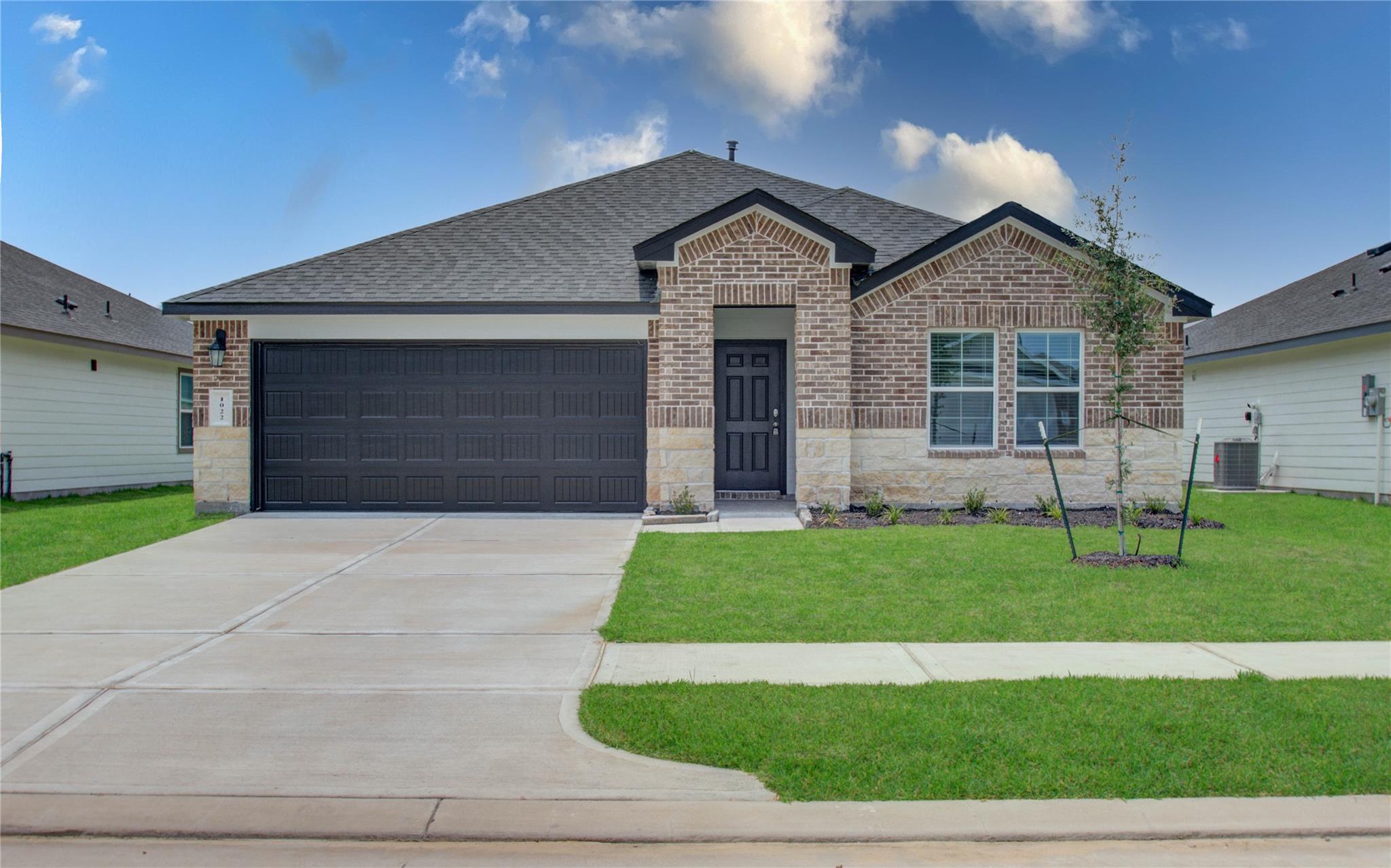 1022 Cattle Chute Ct