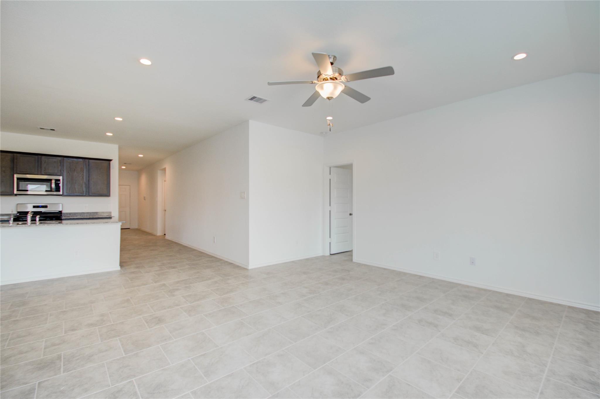 1022 Cattle Chute Ct