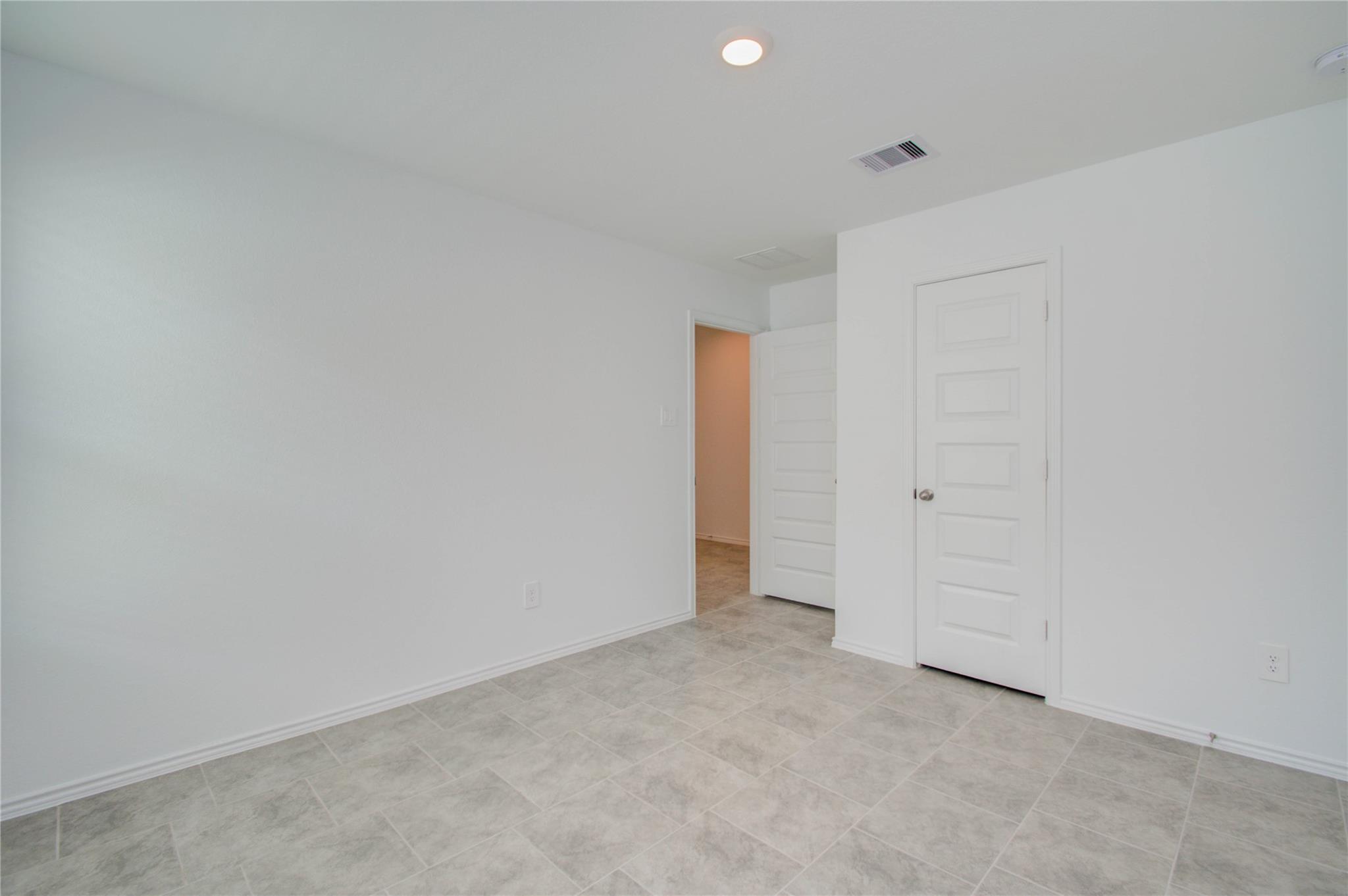 1022 Cattle Chute Ct