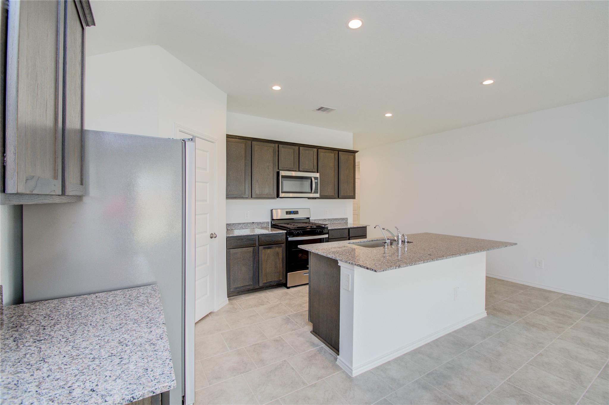 1022 Cattle Chute Ct