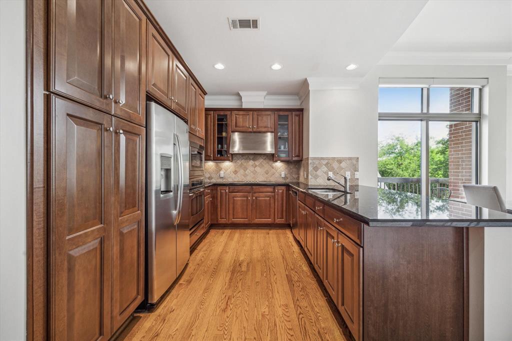 2211 Briarglen Drive # 411
