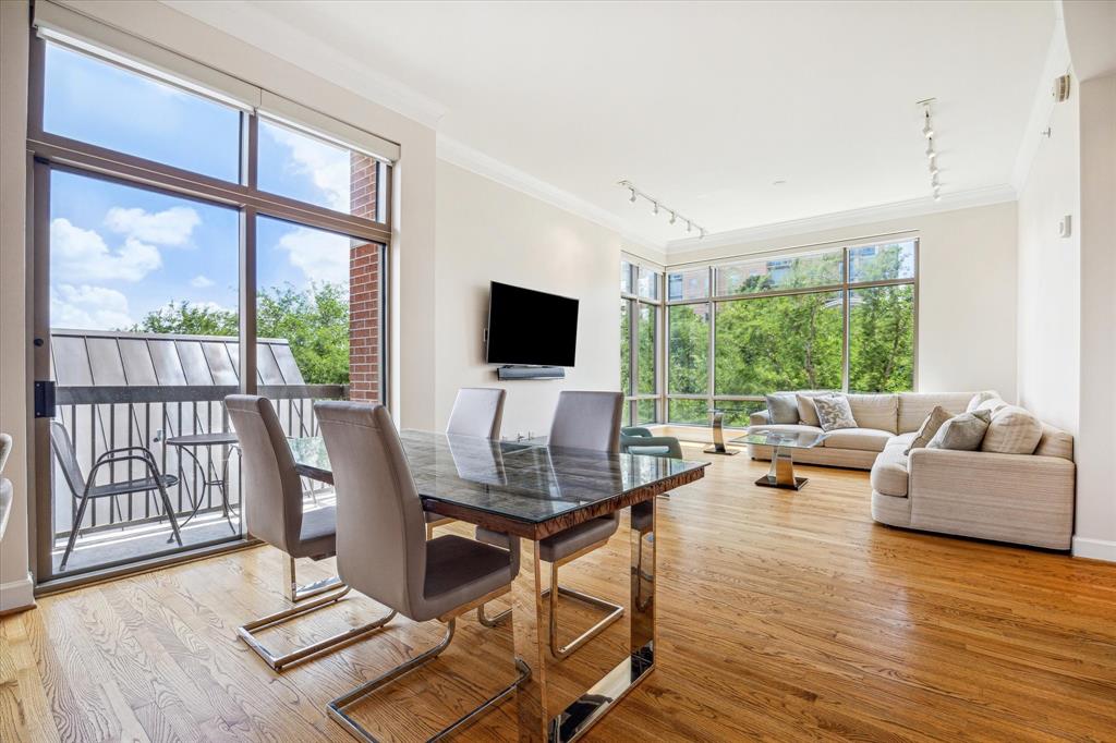 2211 Briarglen Drive # 411