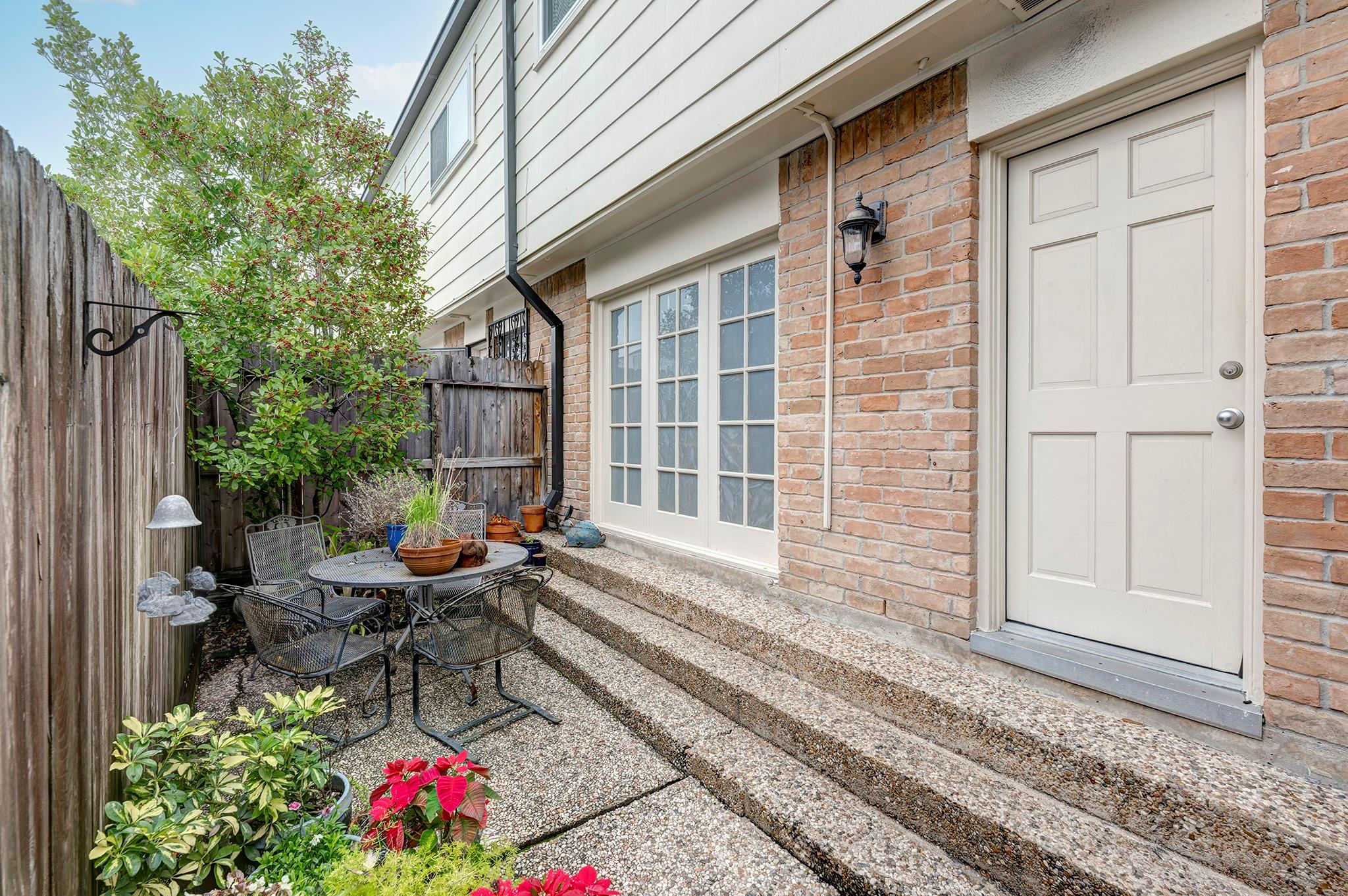 473 N Post Oak Lane # 473