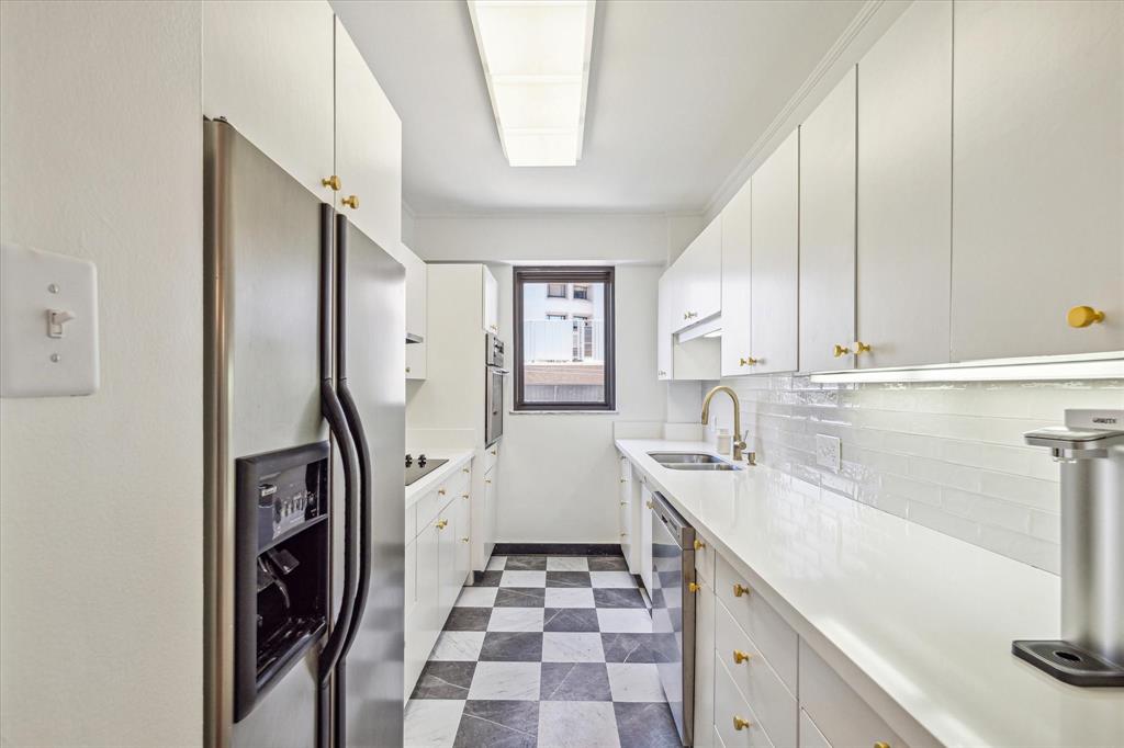 1400 Hermann Drive # 3A
