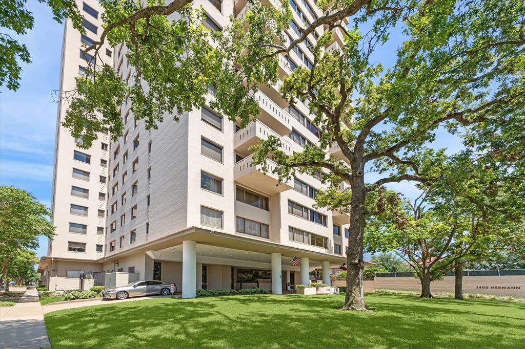 1400 Hermann Drive # 3A