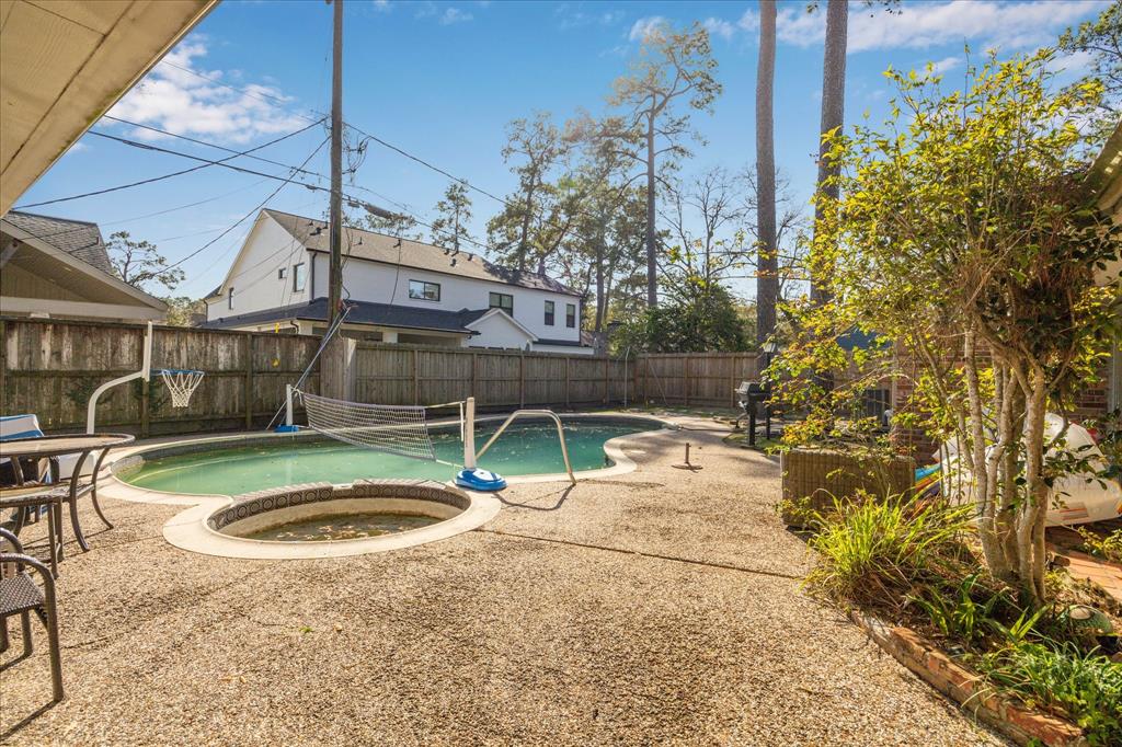 12203 Overcup Drive