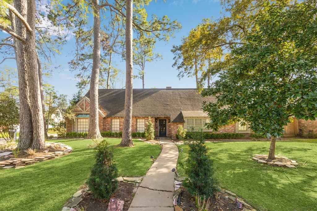 12203 Overcup Drive