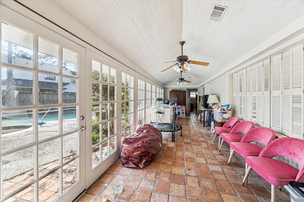 12203 Overcup Drive