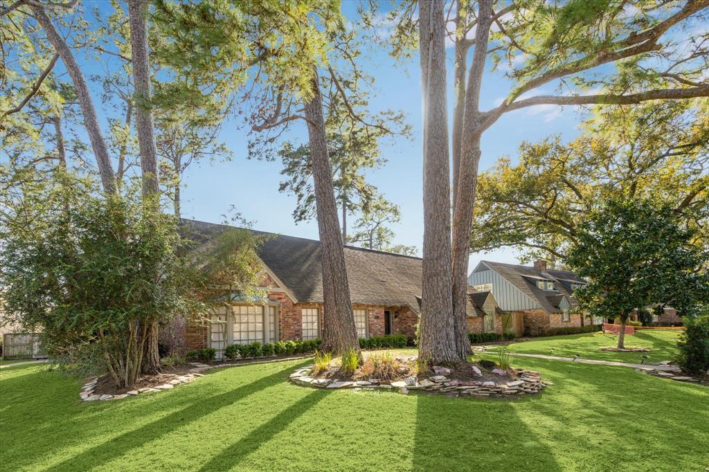 12203 Overcup Drive