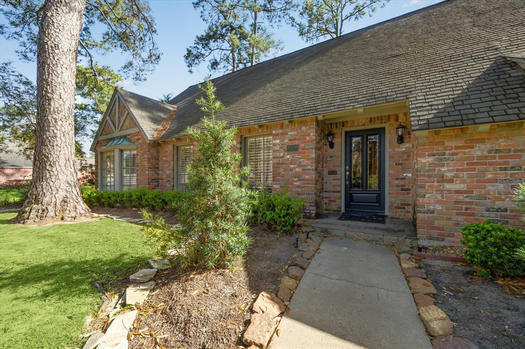 12203 Overcup Drive