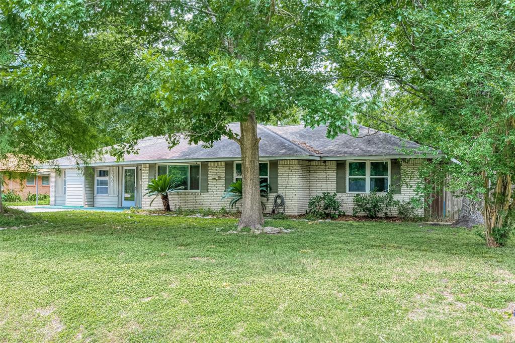 8906 Theysen Drive