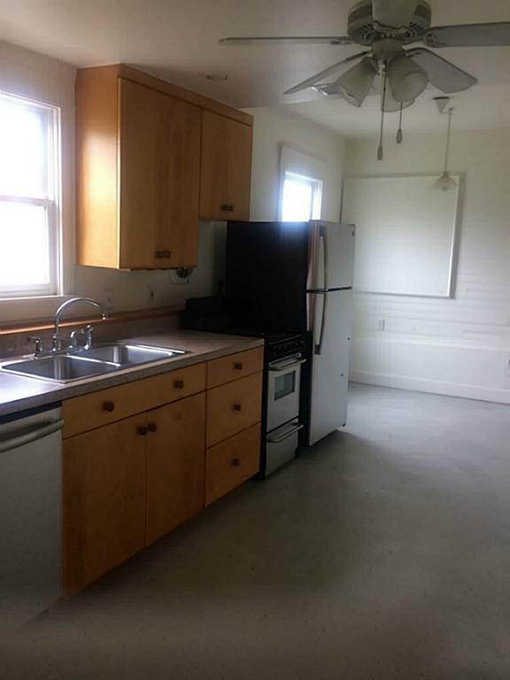 106 Avondale Unit: B 1/2