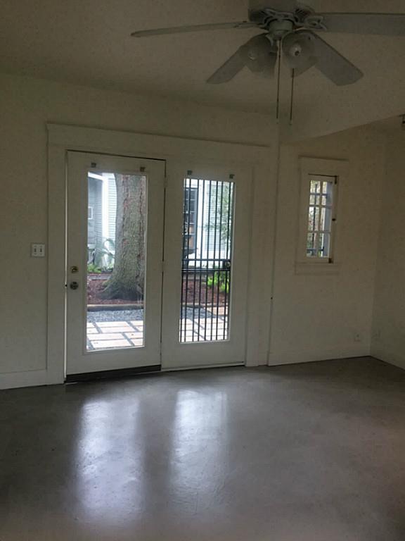 106 Avondale Unit: B 1/2