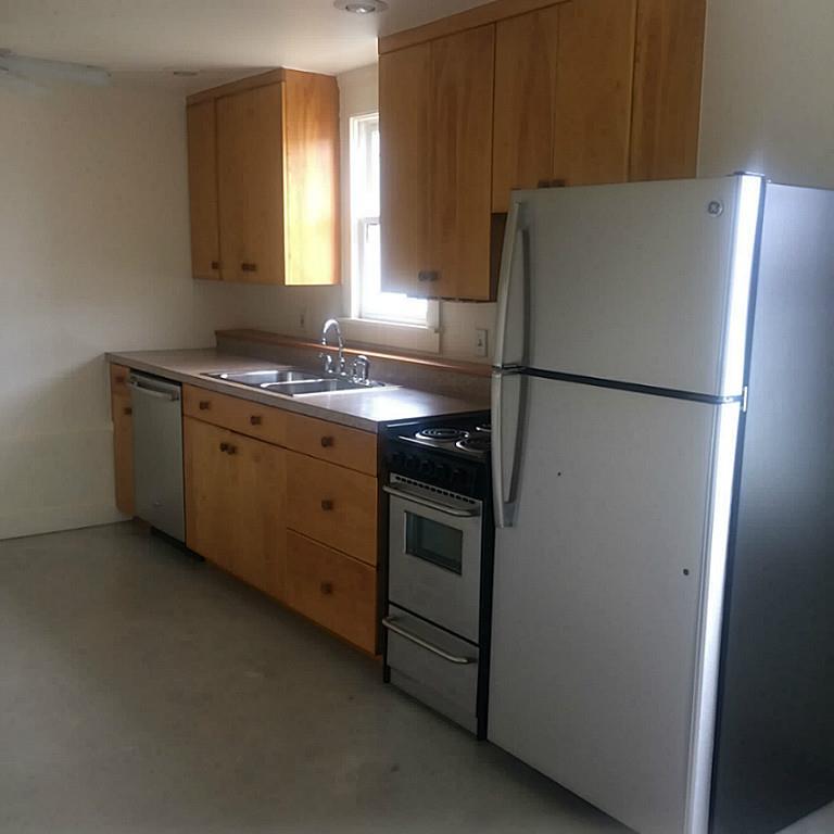 106 Avondale Unit: B 1/2
