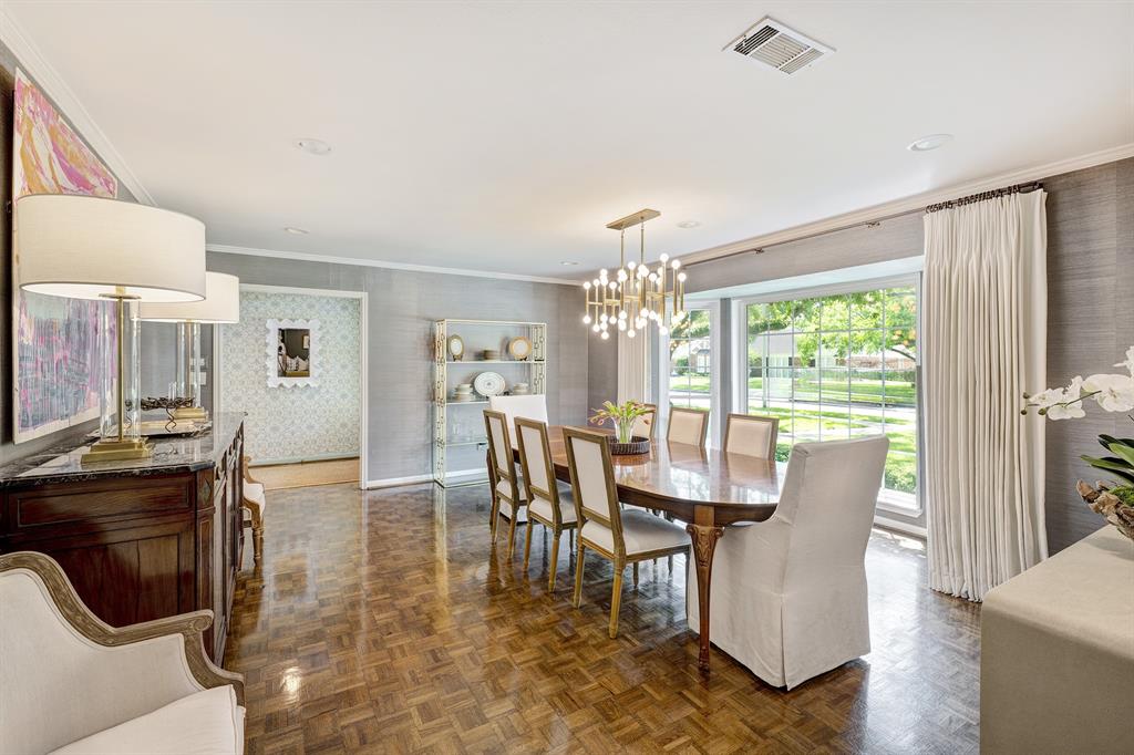 7622 Fairdale Lane