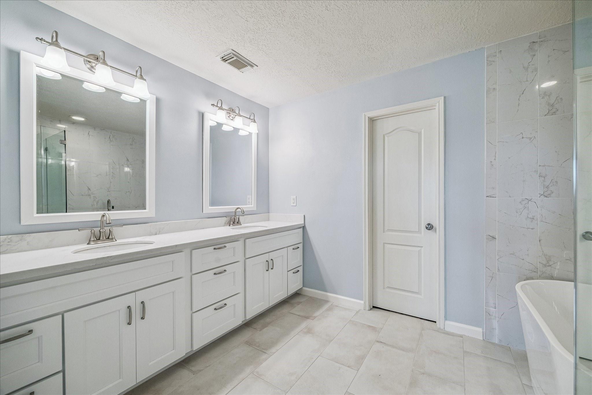 12427 Shadowvista Drive