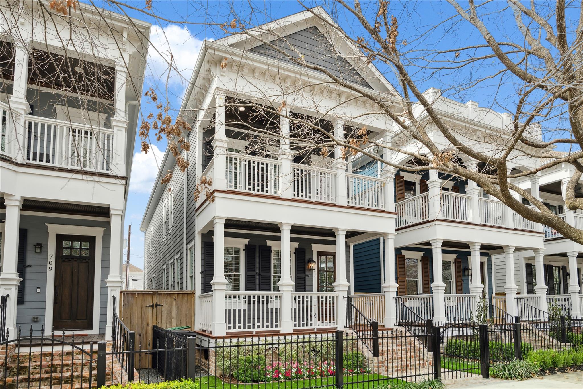 711 Tulane Street