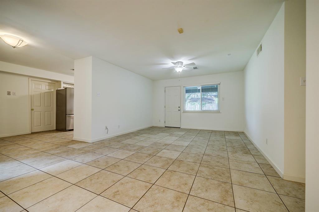 10823 Oasis Drive