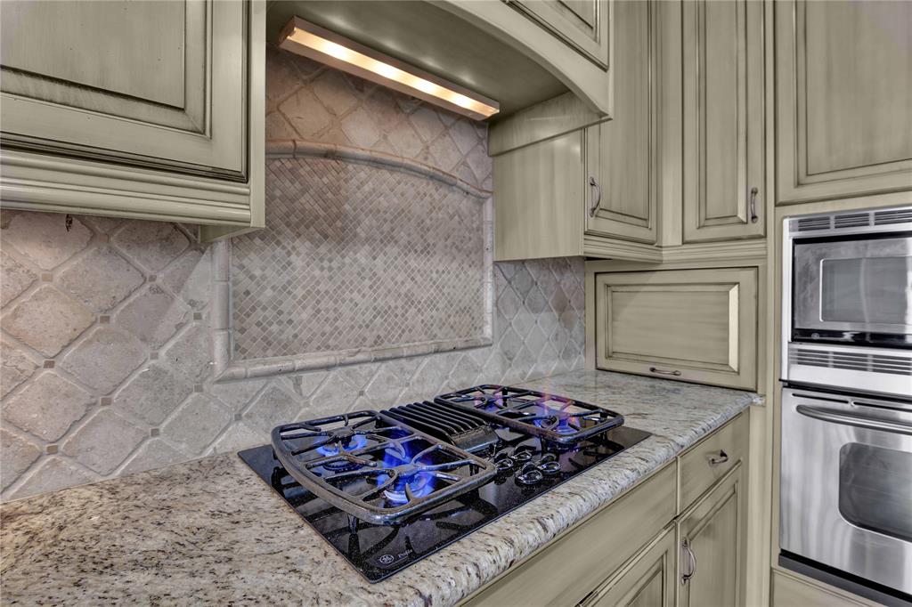 2520 Robinhood Street # 1009