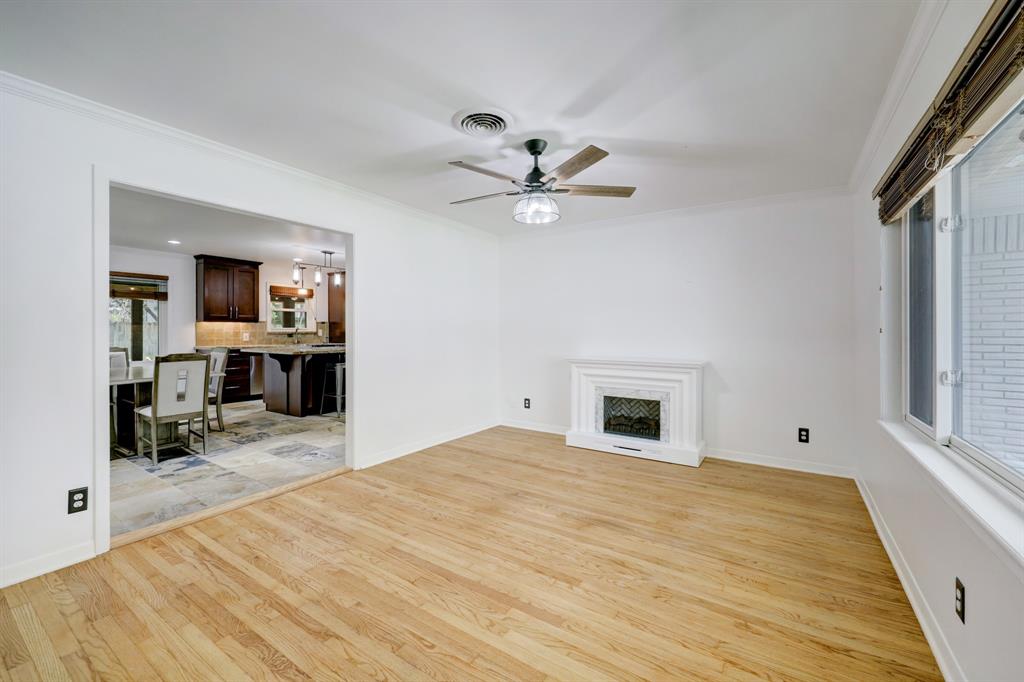 212 E 25th Street