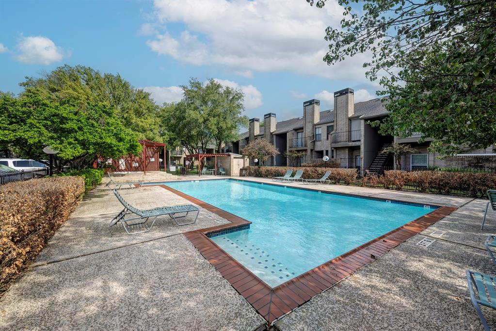 10811 Richmond Avenue # 126